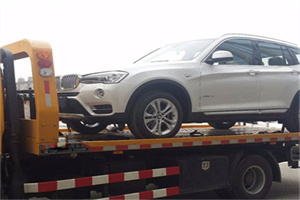 老西门拖车24小时服务电话